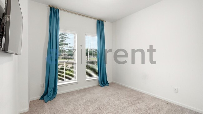 Photo - Unit