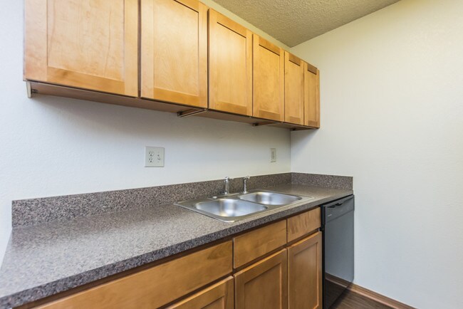 Charleston Crossing Apartments