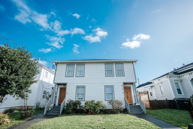 Photo - 917 I St Unit C