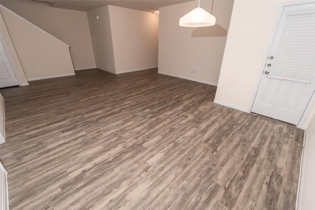 Photo - 3619 Spy Glass Hill Dr