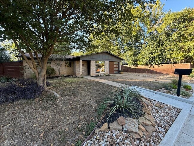 Photo - 1214 Arthur Stiles Rd