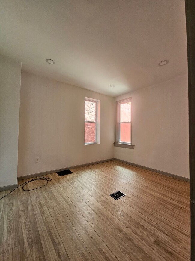 434 W Princess St Unit 434 W. PRINCESS ST. #1