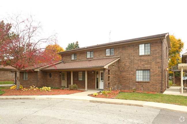 Schafer Square - Schafer Square Apartments