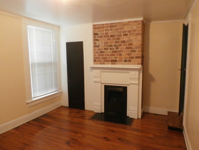 Photo - 301 Chimborazo Blvd