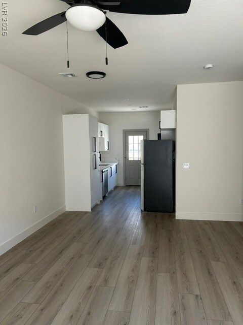 1060 Hall Ave