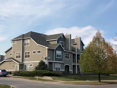 Photo - 4245 Boardwalk Dr Unidad F5