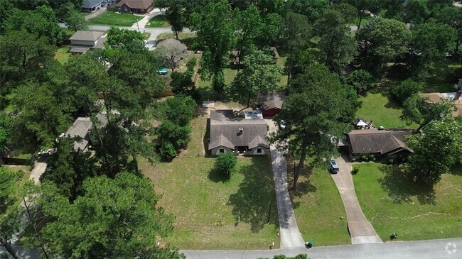 Building Photo - 14135 Limerick Ln Rental