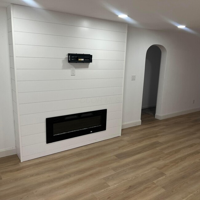 Photo - 50 N Hampton Rd