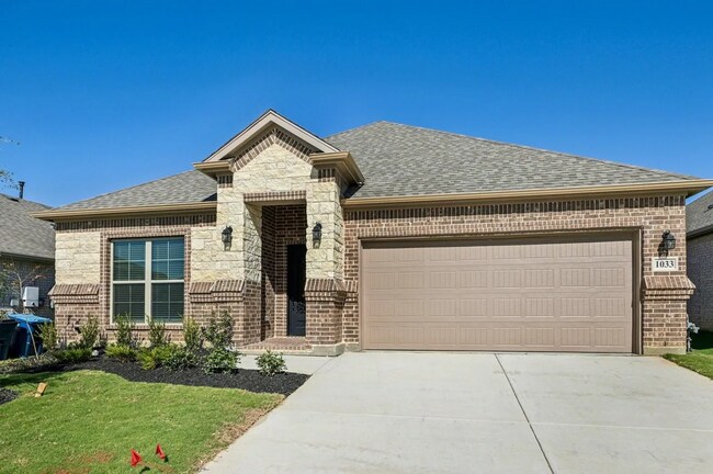 Photo - 1033 Nighthawk Trl