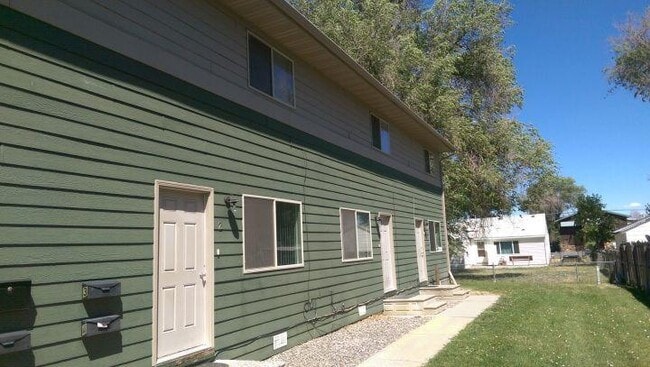 Building Photo - 3 bedroom in Billings MT 59101 Rental