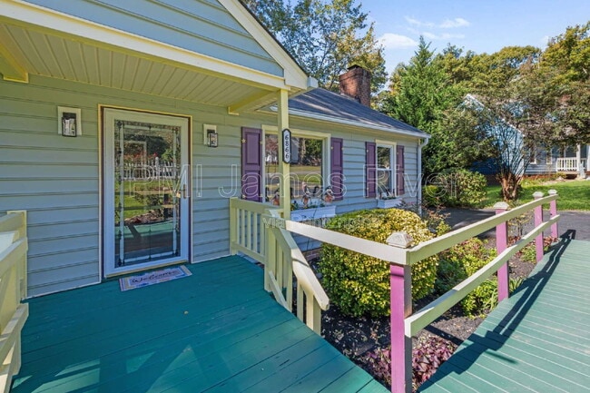 Photo - 6866 Sika Ln