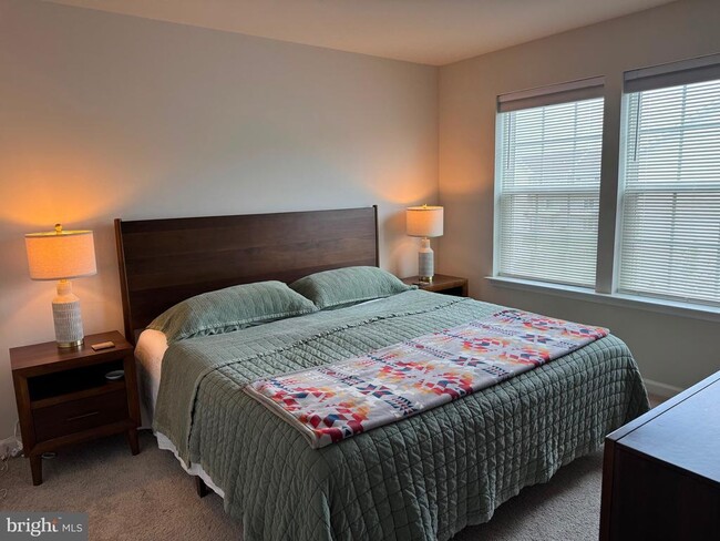 Photo - 288 Macoun Way