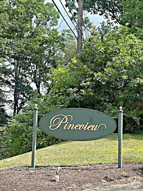 Building Photo - 5 D Pineview Dr Rental
