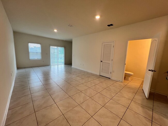 Photo - *COMING SOON* - 3/2.5 Townhome in Bridgewater Community