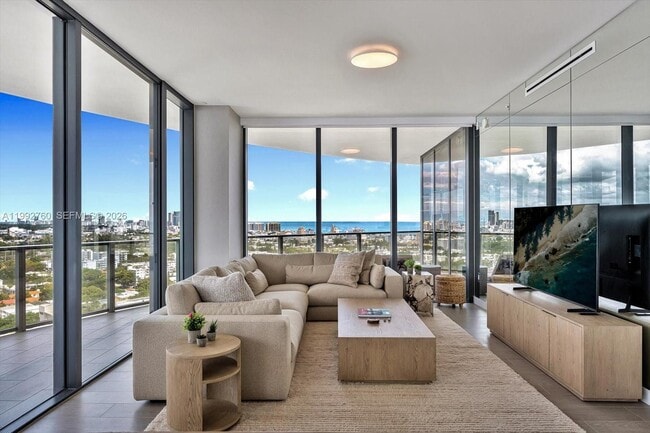 Photo - 500 Alton Rd Unidad 2205