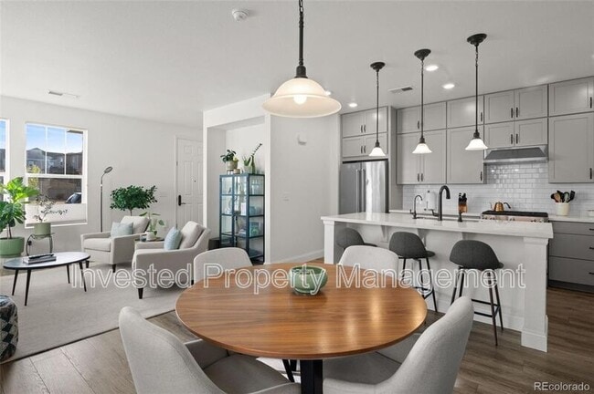 Photo - 3061 Low Meadow Blvd