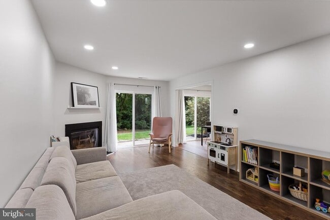 Photo - 32 Ginger Dr