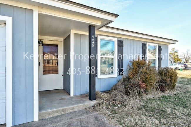 Photo - 429 Belmont Dr