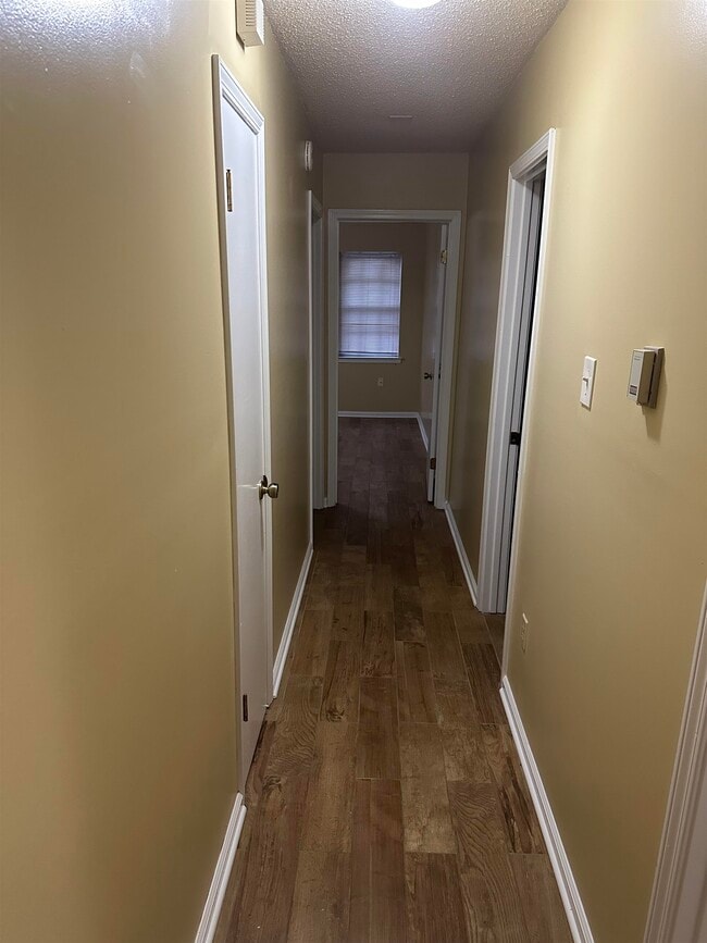 Photo - 3350 Adeline St