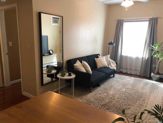 Photo - 2 Harbor Cir