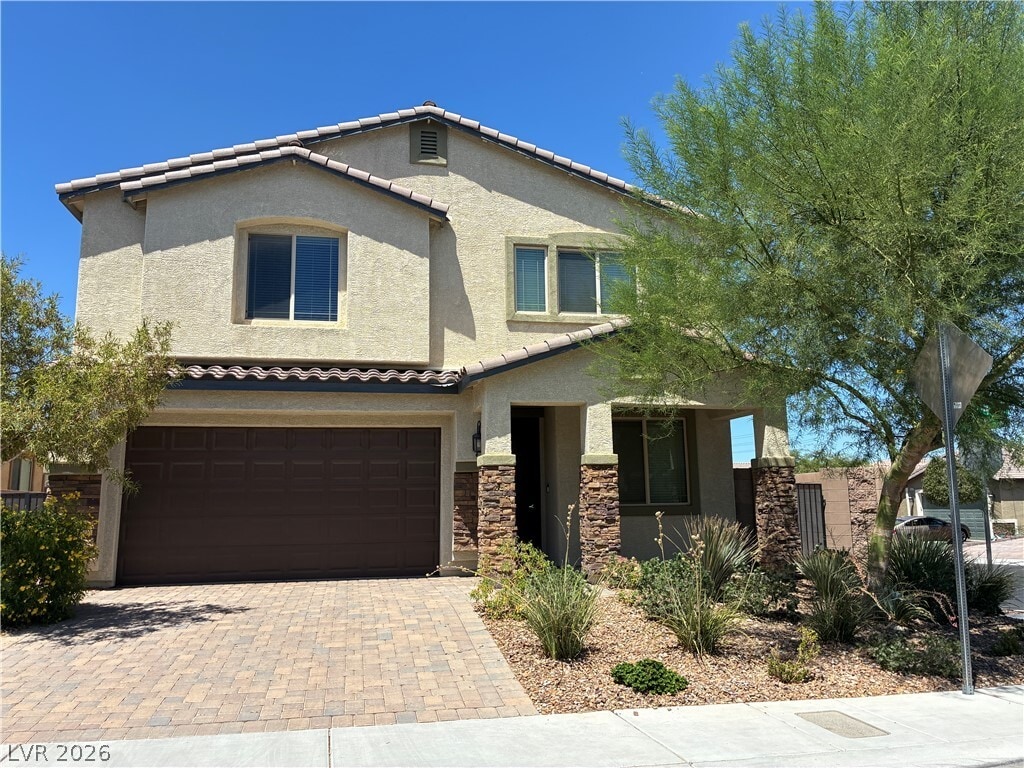 Photo - 46 Kaku Ridge Way