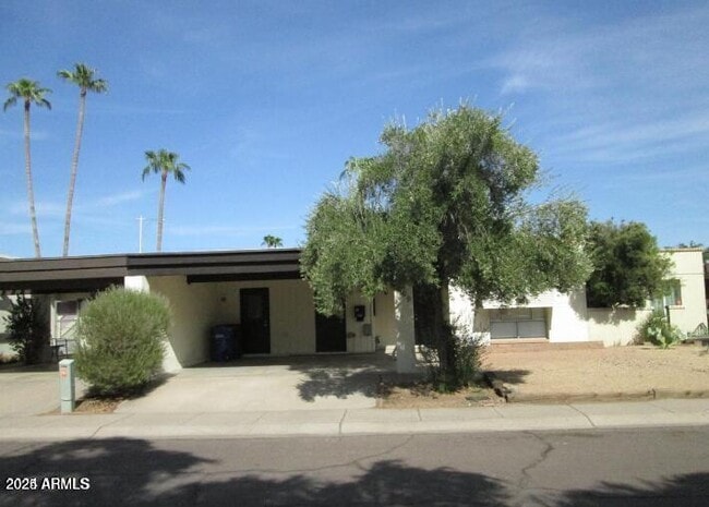 Building Photo - 2709 S Alder Dr Rental