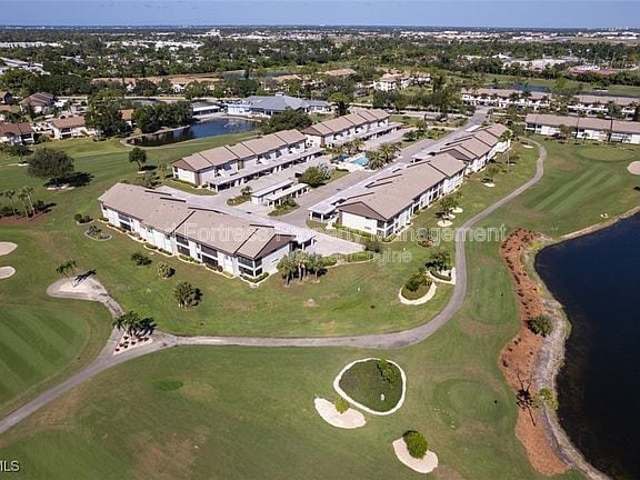 Building Photo - 5710 Trailwinds Dr Unit Apt 525