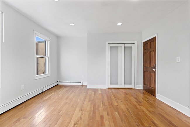 Photo - 36 Perry St Unit 2