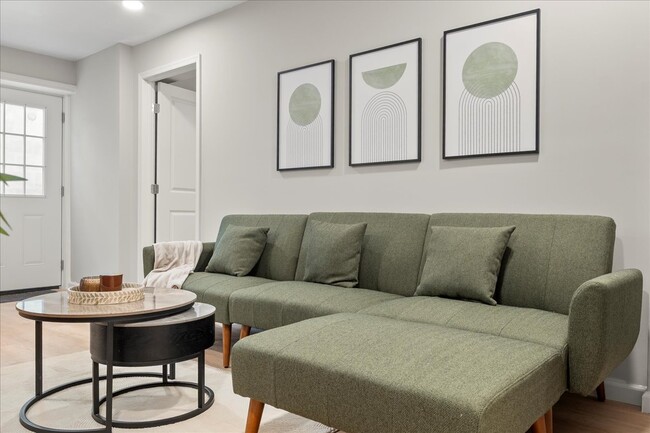 Photo - 1506 Mississippi Ave SE