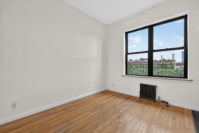 619 E 5th St Unit 27