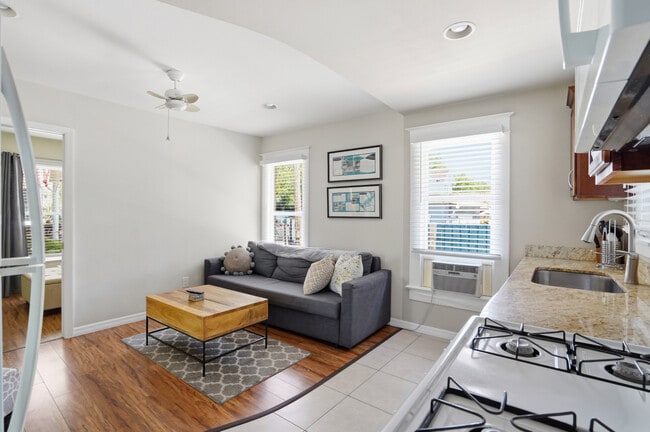 Photo - 539 6th St N Unidad 539 6th St N #2