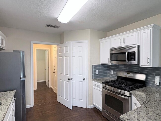 Photo - 12609 Linford Dr