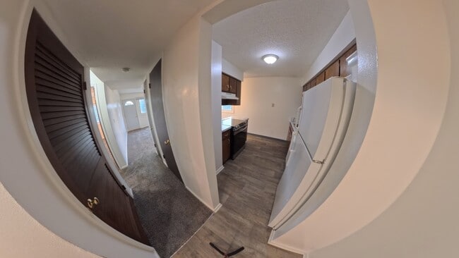 Photo - 2013 NW Hickory Ln