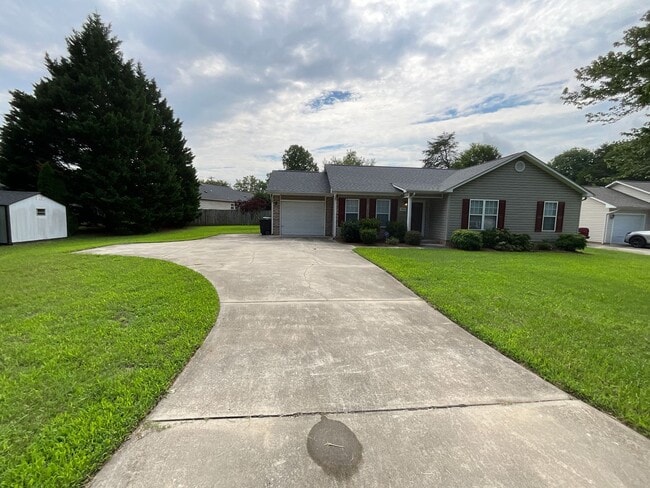 Photo - Ready to View! Updated 3/2 Home High Point...