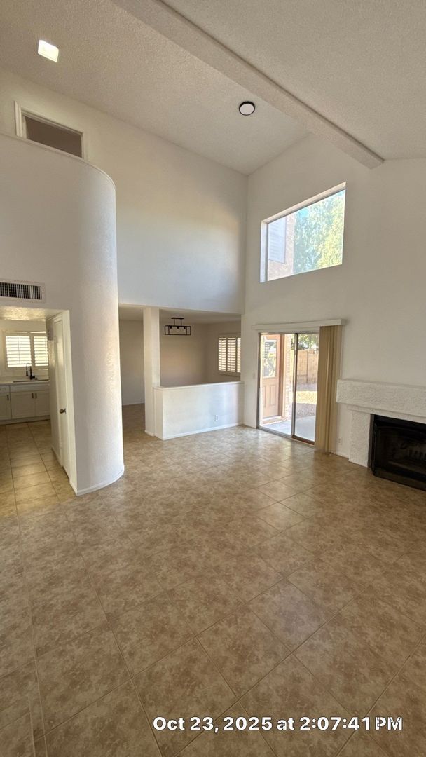 Photo - 1608 E Villa Theresa Dr