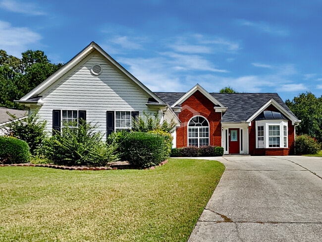 Building Photo - 2103 Yarbrough Way