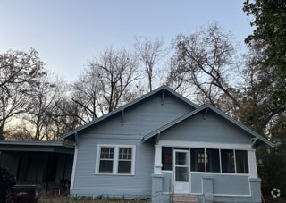 Building Photo - 518 E 6th St S Rental