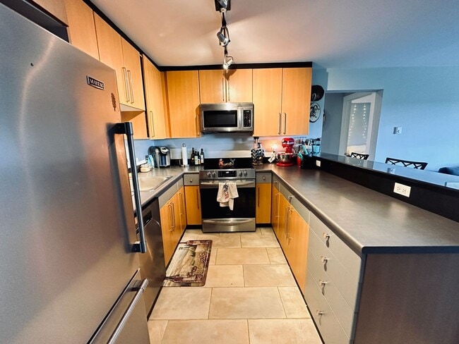 Photo - 121 N 46th St