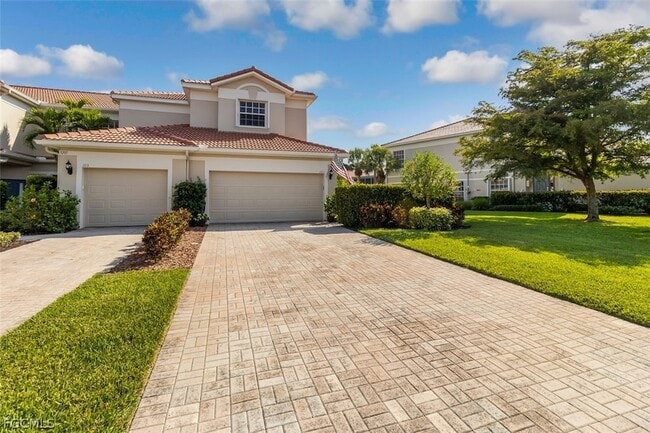 Photo - 9205 Belleza Way Unidad 203