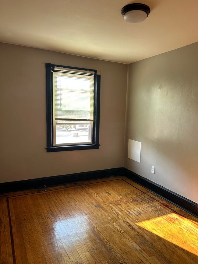 Photo - 248 W Olney Ave