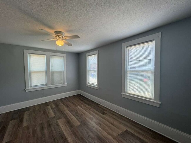 Photo - 3130 W 33rd St Unit 4