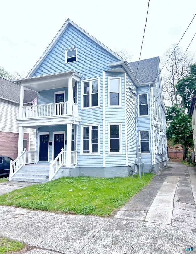 Building Photo - 50 Admiral St