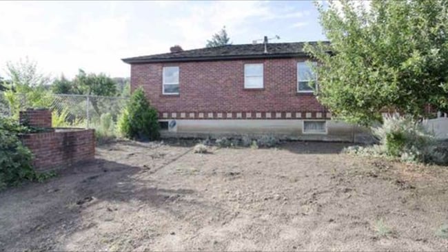 Photo - COUNTRY LIVING JUST OUTSIDE OF RENO!