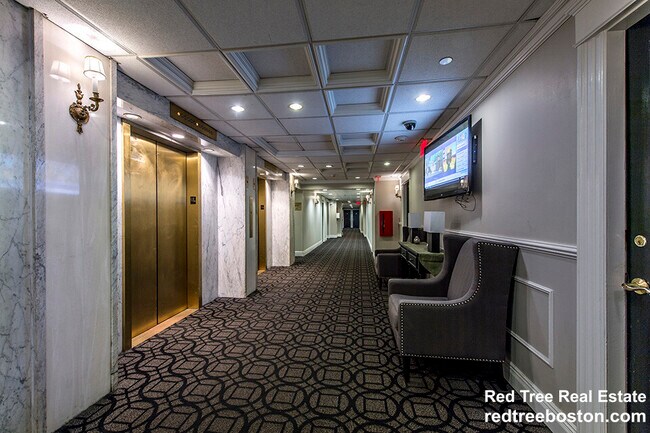 62 Boylston St Unit M18