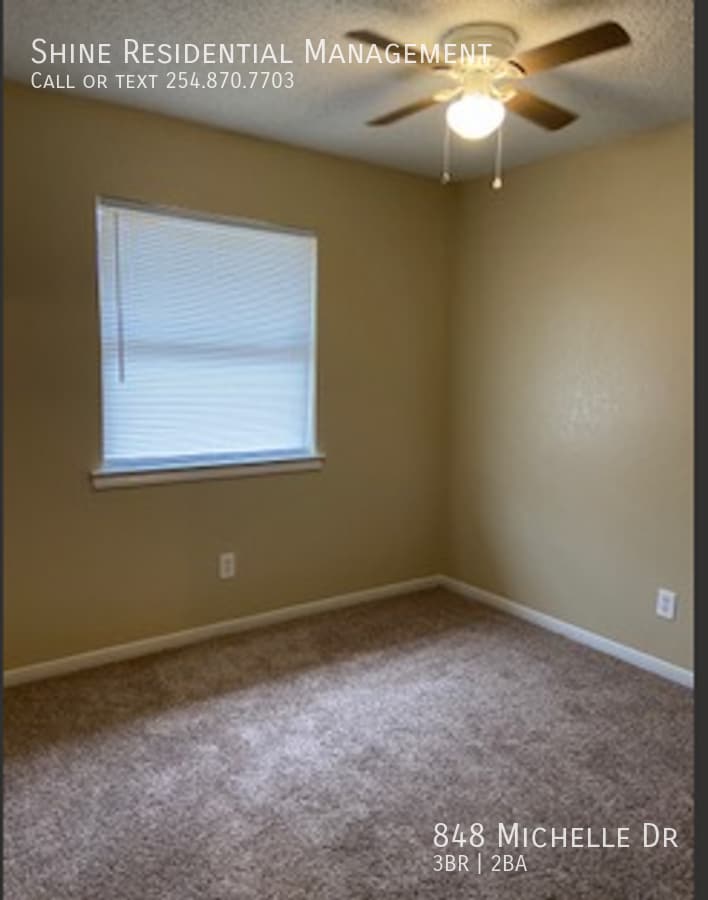 Photo - 848 Michelle Dr