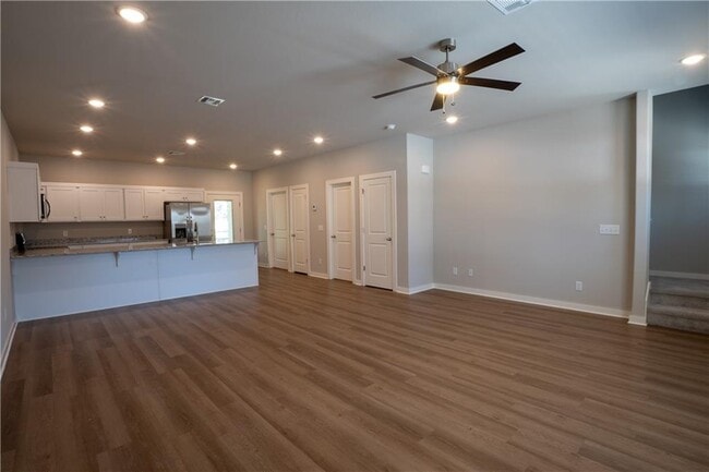 Photo - 1243 N Pink Ter