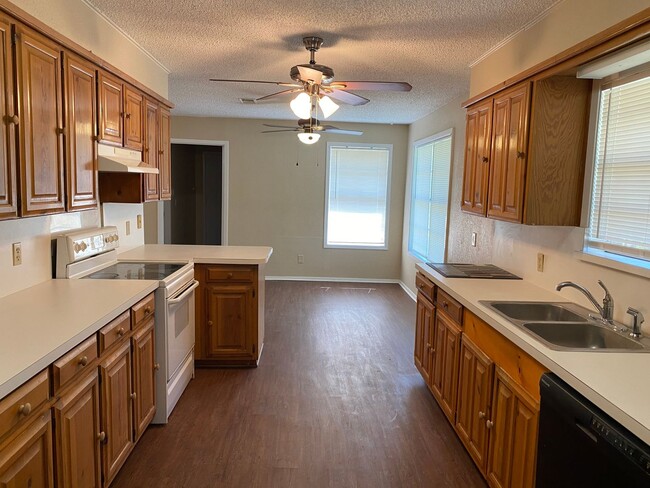 Photo - 5/2.5/2 coming soon!