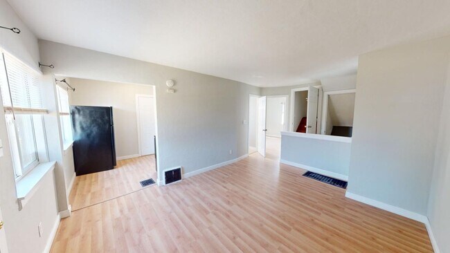 Photo - 388 S Powell Ave Unit 388 S Powell Ave