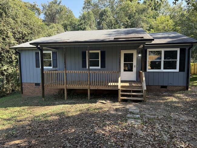 Photo - 1507 Hampstead Dr