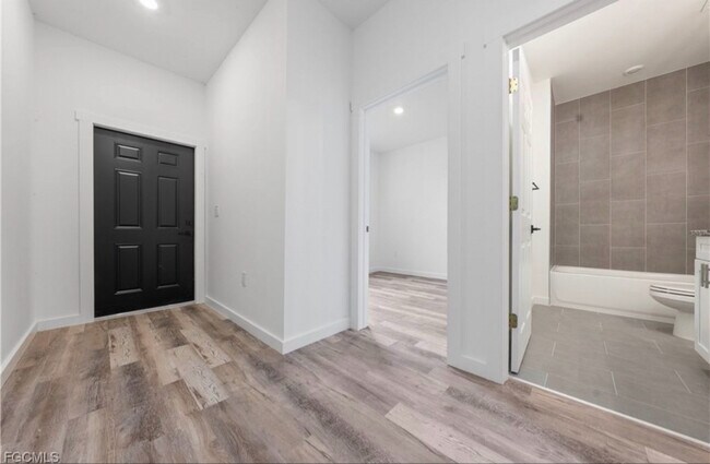 Photo - 1025 Meadow Rd